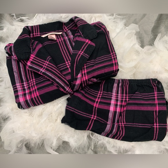 💜Victoria’s Secret🩷soft flannel PJ set💜 - Picture 2 of 7